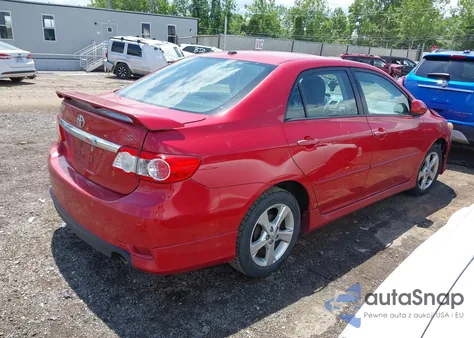 2011 Toyota Corolla S z USA, uszkodzony, nr VIN 2T1BU4EE2BC596701